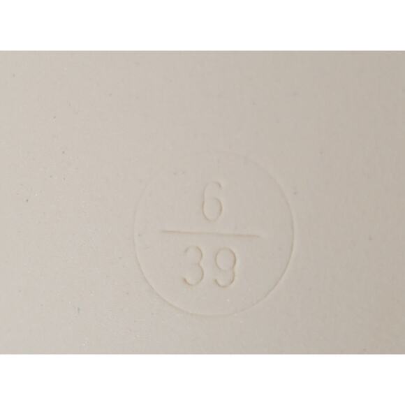 Truffle Collection Women's‎ White Ankle Strap Sandals Square Toe Size 6 US - Picture 9 of 10